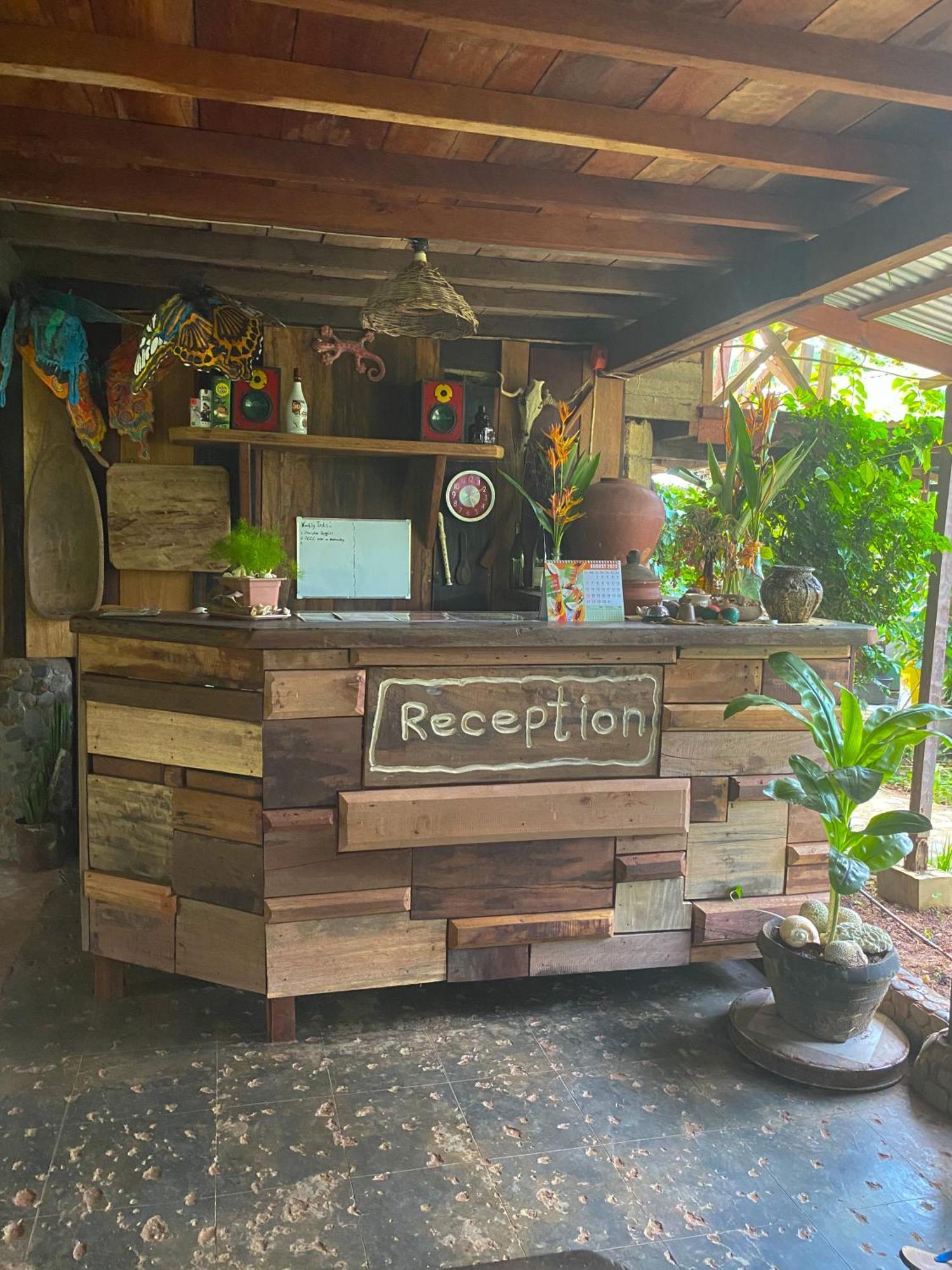Cafe Sabang Guest House Екстериор снимка